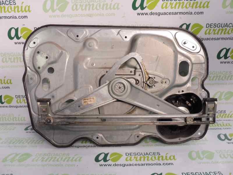 Recambio de elevalunas delantero derecho para ford focus berlina (cap) ghia referencia OEM IAM 984775121  