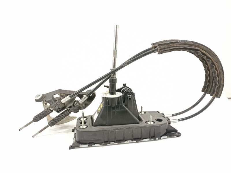 Recambio de palanca cambio para seat ibiza (kj1) reference referencia OEM IAM 5R3711049H  