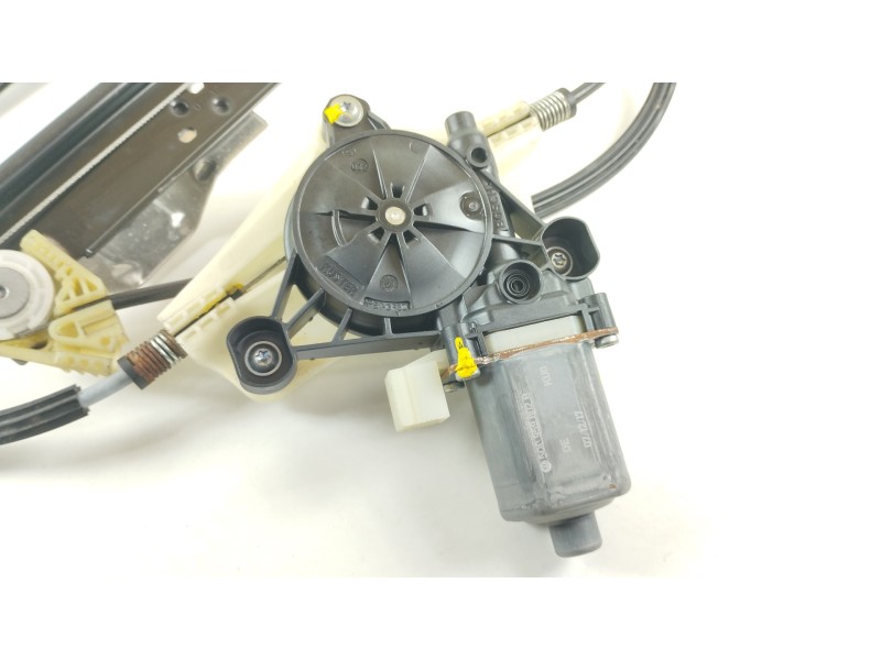 Recambio de elevalunas delantero derecho para seat leon (5f1) fr plus referencia OEM IAM 5Q0959802B 0130822716 