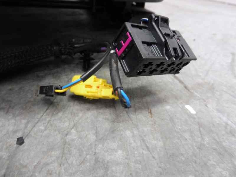 Recambio de juego asientos completo para volkswagen scirocco (137) 2.0 tdi (125kw) referencia OEM IAM   