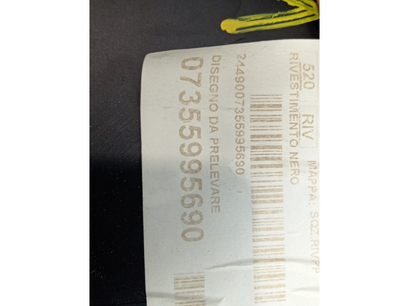 Recambio de guarnecido porton trasero para jeep renegade deserthawk 4wd referencia OEM IAM 51990206 07355995690 