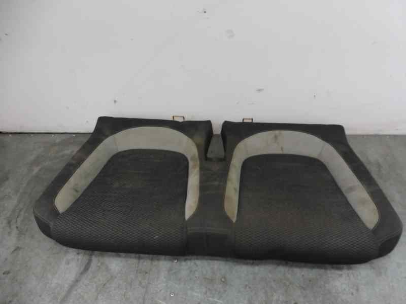 Recambio de juego asientos completo para volkswagen scirocco (137) 2.0 tdi (125kw) referencia OEM IAM   
