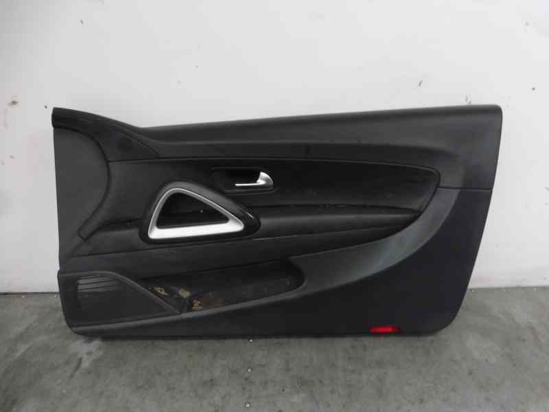 Recambio de juego asientos completo para volkswagen scirocco (137) 2.0 tdi (125kw) referencia OEM IAM   