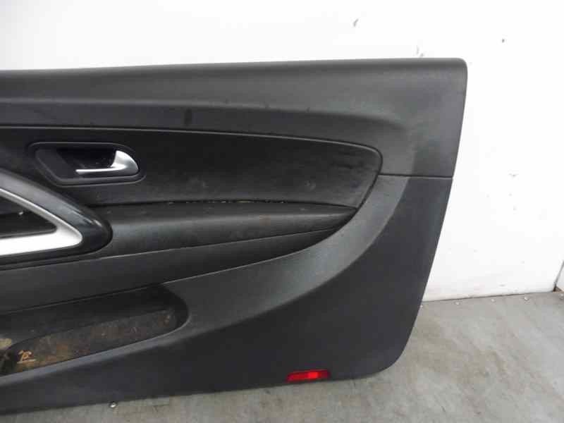 Recambio de juego asientos completo para volkswagen scirocco (137) 2.0 tdi (125kw) referencia OEM IAM   