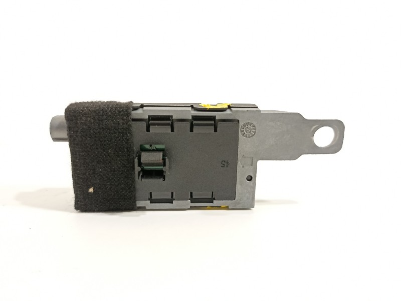 Recambio de amplificador para jeep renegade deserthawk 4wd referencia OEM IAM 50531505  