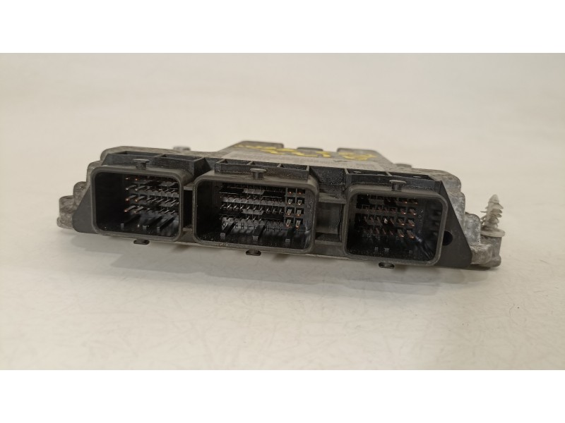 Recambio de centralita motor uce para ford focus berlina (cap) ambiente (d) referencia OEM IAM 6M5112A650NC  