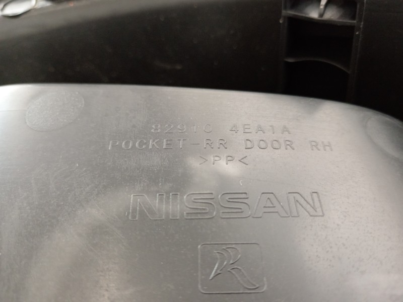 Recambio de guarnecido puerta trasera derecha para nissan qashqai (j11) 360 referencia OEM IAM 829224EA1A  