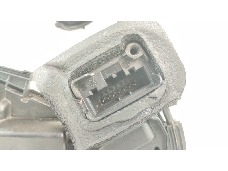 Recambio de cerradura puerta trasera derecha para seat leon (5f1) fr plus referencia OEM IAM 5K4839016AF  