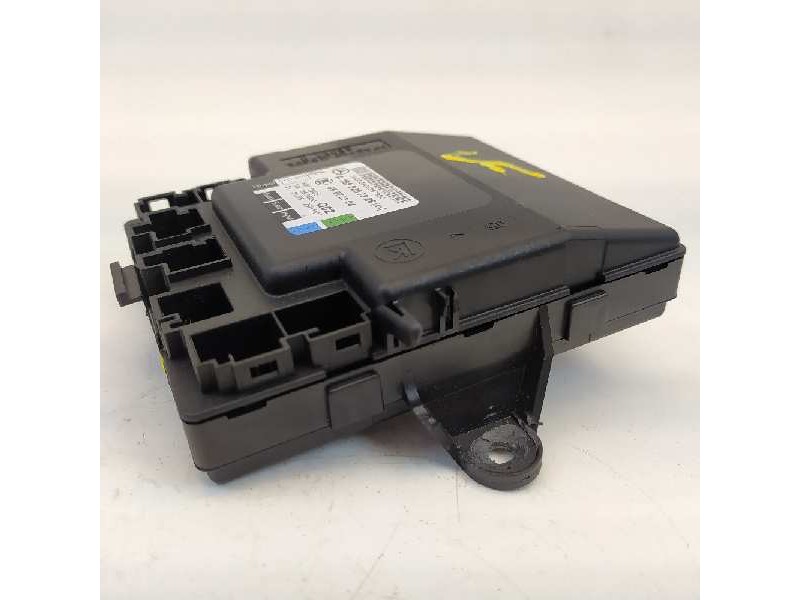 Recambio de modulo confort para mercedes-benz clase a (w169) a 150 (169.331) referencia OEM IAM A1698207926 05072304 
