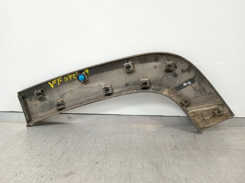 Recambio de aletin trasero derecho para jeep renegade deserthawk 4wd referencia OEM IAM 735578404  