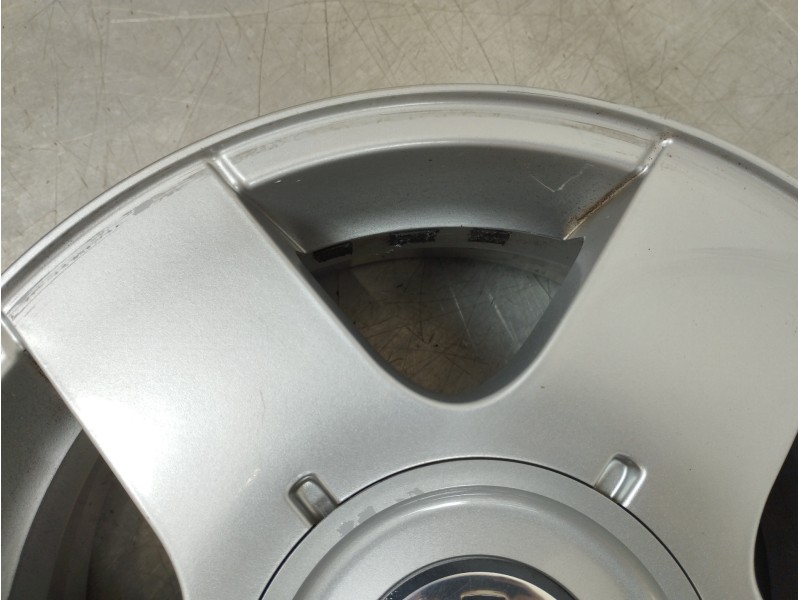 Recambio de llanta para volkswagen bora berlina (1j2) highline referencia OEM IAM 1J0601025B  