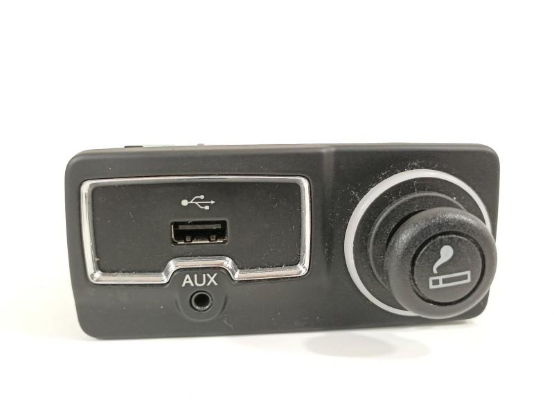 Recambio de modulo electronico para jeep renegade deserthawk 4wd referencia OEM IAM 735604055  