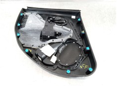 Recambio de guarnecido puerta trasera derecha para jeep renegade deserthawk 4wd referencia OEM IAM 2619107   2