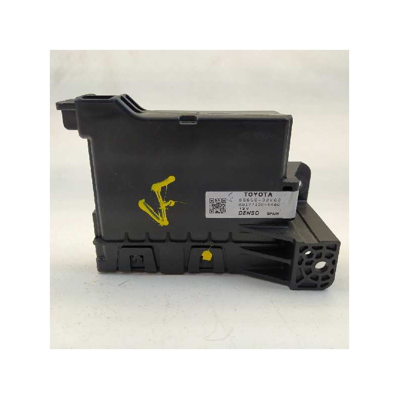 Recambio de modulo electronico para toyota auris hybrid advance referencia OEM IAM 8865002E00 1778004480 