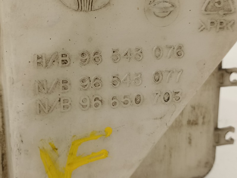 Recambio de deposito limpia para chevrolet kalos 1.4 se referencia OEM IAM 96543076  