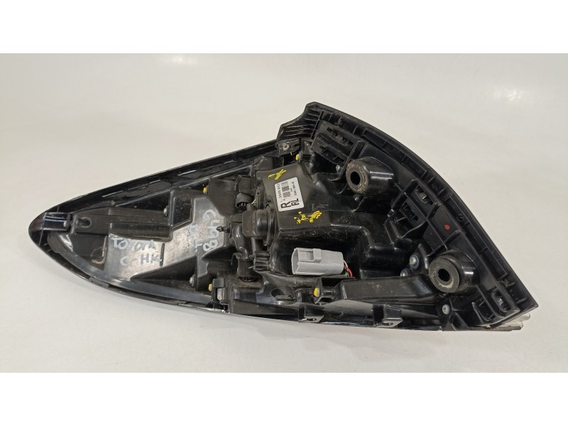 Recambio de piloto trasero derecho para toyota c-hr ax1t(eu,m)/zyx10(h)/zyx10l-ahxgbw(3a) referencia OEM IAM 81550F4030  