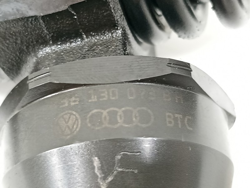 Recambio de inyector para skoda superb (3u4) collection referencia OEM IAM 038130073BH 0414720230 