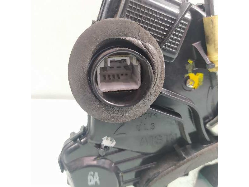 Recambio de cerradura puerta delantera izquierda para toyota verso active referencia OEM IAM   