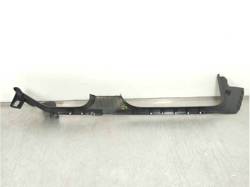 Recambio de moldura para seat ibiza (kj1) reference referencia OEM IAM 6F0863484  