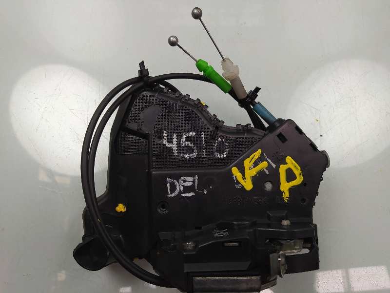 Recambio de cerradura puerta delantera derecha para toyota verso active referencia OEM IAM 6903002231  