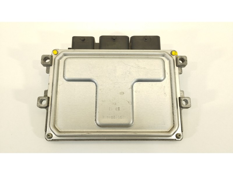 Recambio de centralita motor uce para citroën c3 attraction referencia OEM IAM 9805895780 131800963 