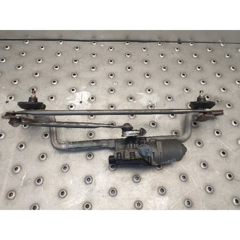 Recambio de motor limpia delantero para toyota verso active referencia OEM IAM 851100F030  