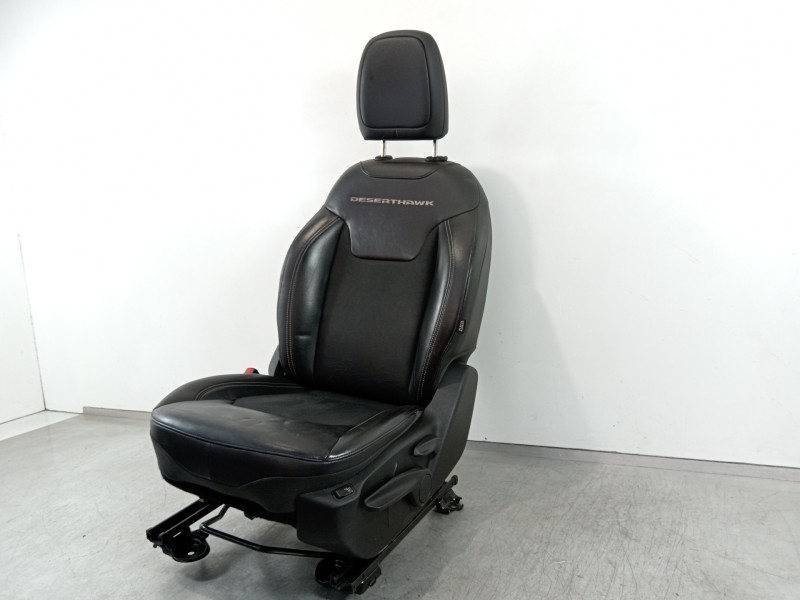 Recambio de asiento delantero izquierdo para jeep renegade deserthawk 4wd referencia OEM IAM   