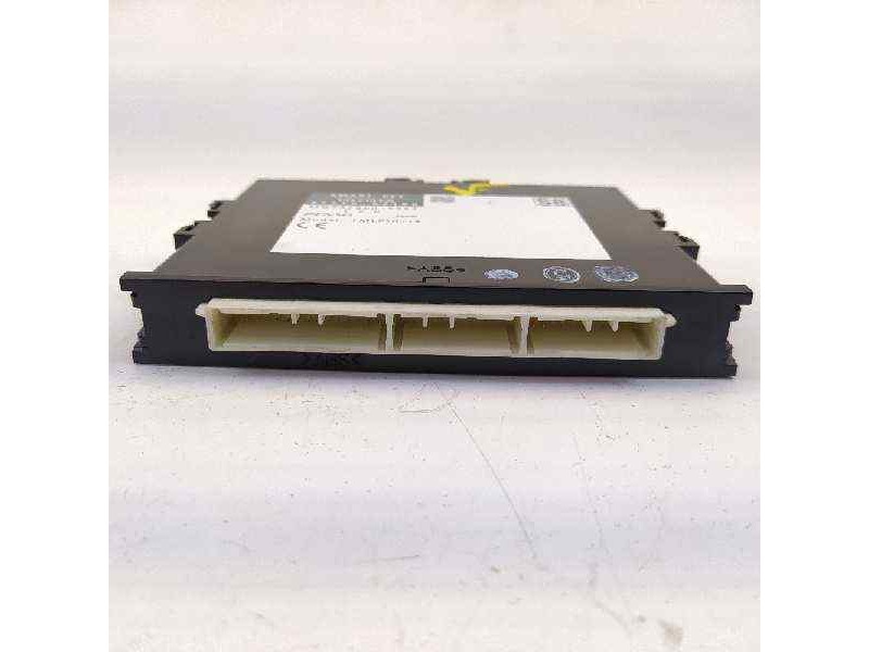 Recambio de modulo electronico para toyota auris hybrid advance referencia OEM IAM 8999002180 2325005953 