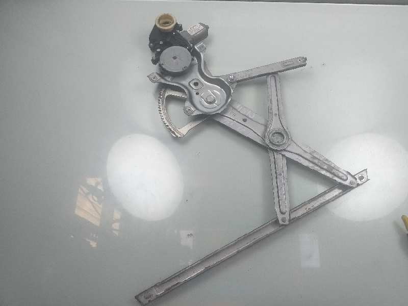 Recambio de elevalunas delantero derecho para toyota verso active referencia OEM IAM 698100F021  