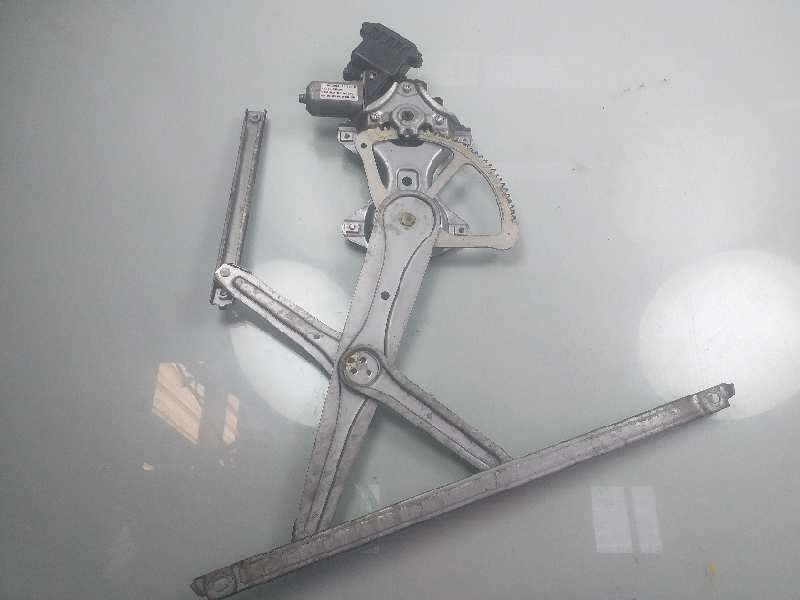 Recambio de elevalunas delantero derecho para toyota verso active referencia OEM IAM 698100F021  