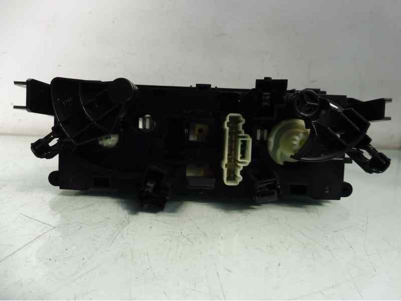 Recambio de mando calefaccion / aire acondicionado para peugeot 207 urban referencia OEM IAM N108225D 69917002 