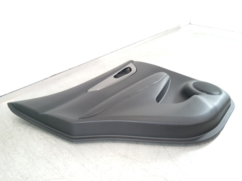 Recambio de guarnecido puerta trasera izquierda para nissan qashqai (j11) 360 referencia OEM IAM 829234EA1A  