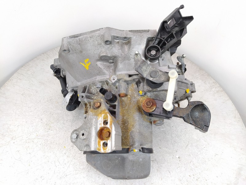 Recambio de caja cambios para citroën c3 attraction referencia OEM IAM 20CR14  