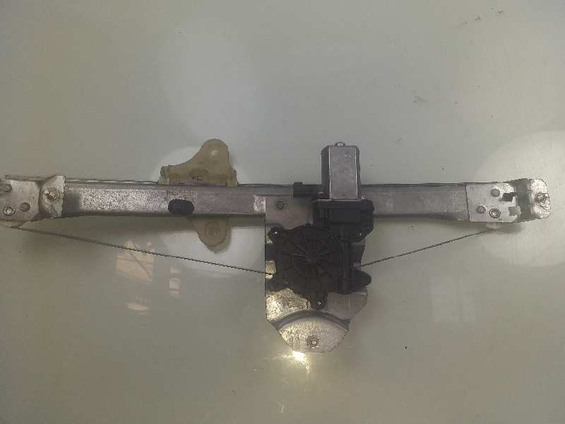 Recambio de elevalunas delantero izquierdo para renault clio iv business referencia OEM IAM 807213867R  