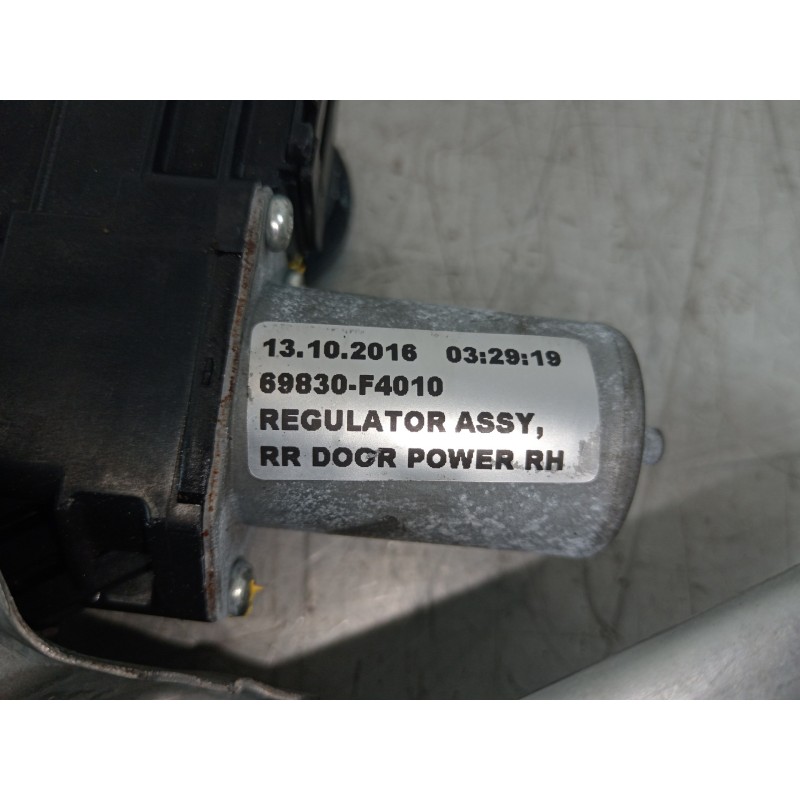 Recambio de elevalunas trasero derecho para toyota c-hr ax1t(eu,m)/zyx10(h)/zyx10l-ahxgbw(3a) referencia OEM IAM 69830F4010  