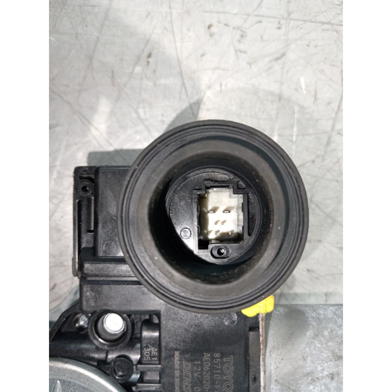 Recambio de elevalunas trasero izquierdo para toyota c-hr ax1t(eu,m)/zyx10(h)/zyx10l-ahxgbw(3a) referencia OEM IAM 85710F4020 69