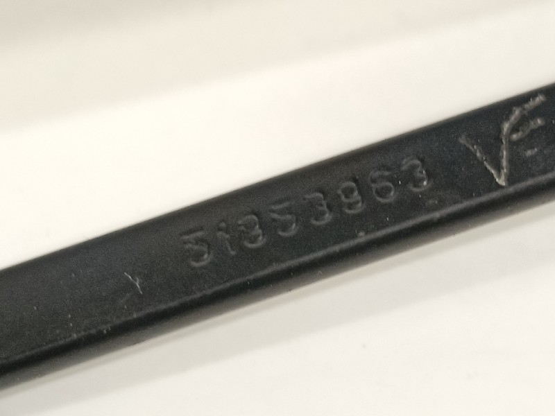 Recambio de brazo limpia delantero derecho para jeep renegade deserthawk 4wd referencia OEM IAM 51953963 6000633366 