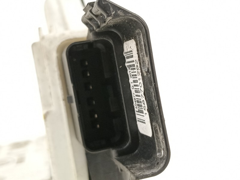 Recambio de cerradura puerta trasera derecha para citroën c3 attraction referencia OEM IAM 9800624980  