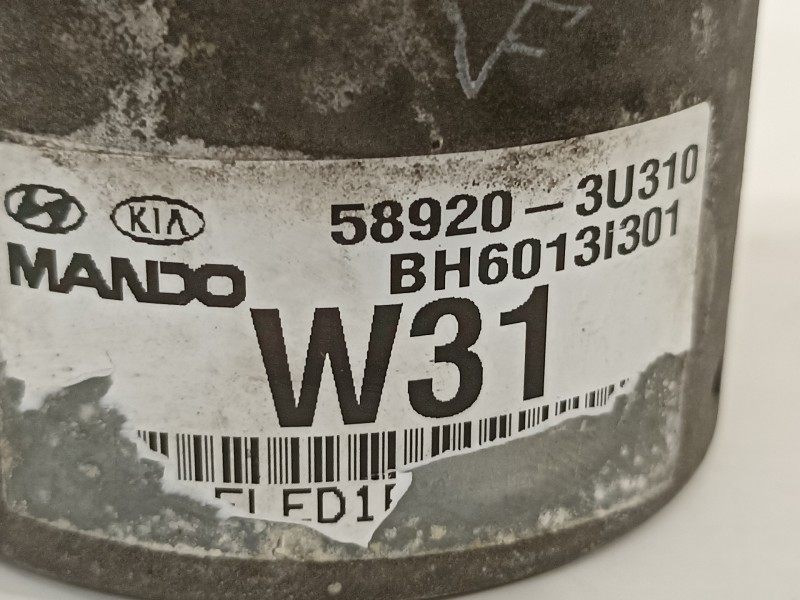 Recambio de abs para kia sportage concept 4x2 referencia OEM IAM 589203U310  