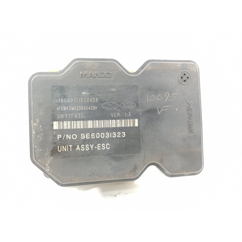 Recambio de abs para kia sportage concept 4x2 referencia OEM IAM 589203U310  