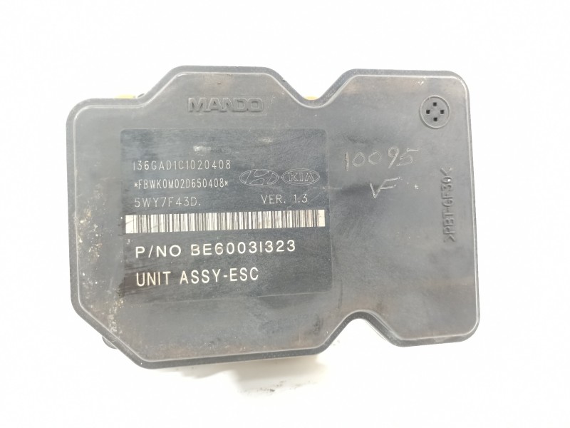 Recambio de abs para kia sportage concept 4x2 referencia OEM IAM 589203U310  