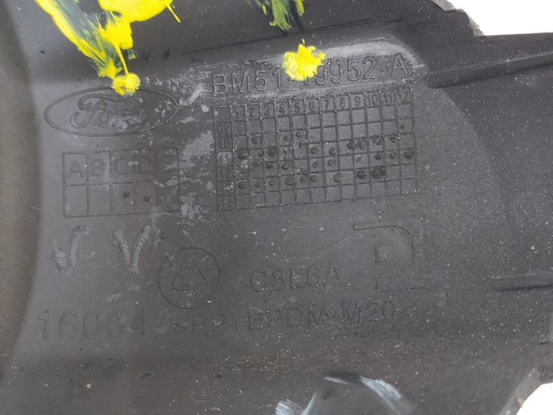 Recambio de rejilla paragolpes derecha para ford focus lim. (cb8) urban referencia OEM IAM BM5119952A  