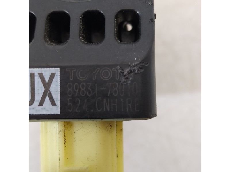 Recambio de sensor para lexus nx 300h 4wd referencia OEM IAM 8983178010  