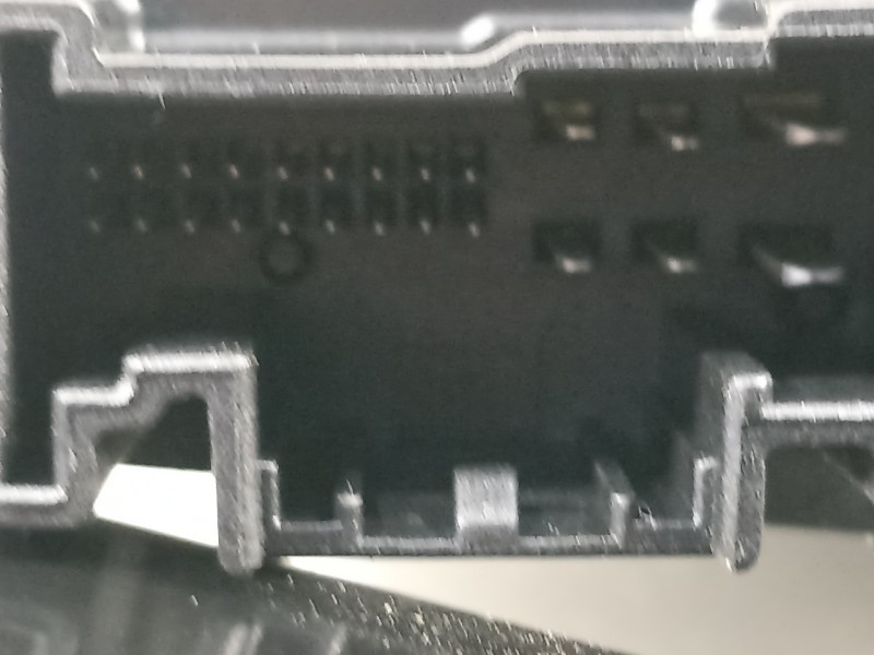 Recambio de elevalunas delantero izquierdo para seat ibiza (kj1) reference referencia OEM IAM 6F0837461C 2Q1959881 0130822065