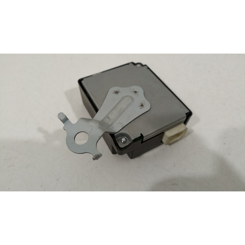 Recambio de modulo electronico para toyota c-hr ax1t(eu,m)/zyx10(h)/zyx10l-ahxgbw(3a) referencia OEM IAM 897B0F4010 61B891000 