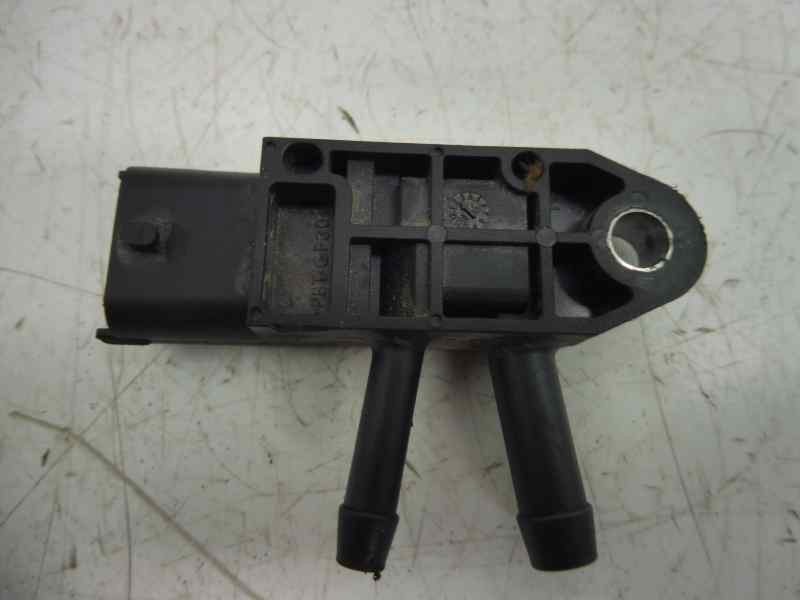 Recambio de valvula aire adicional para opel combo d kasten l2h1 2,4t referencia OEM IAM 0281006287  