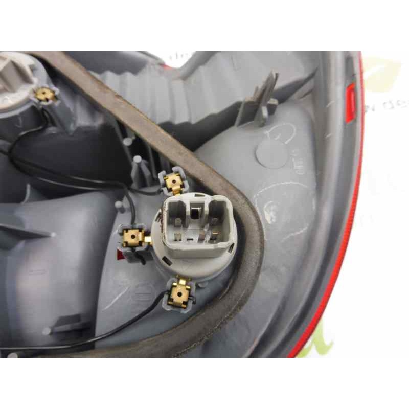Recambio de piloto trasero izquierdo para toyota yaris (ncp1/nlp1/scp1) 1.0 linea luna referencia OEM IAM 8156152130  