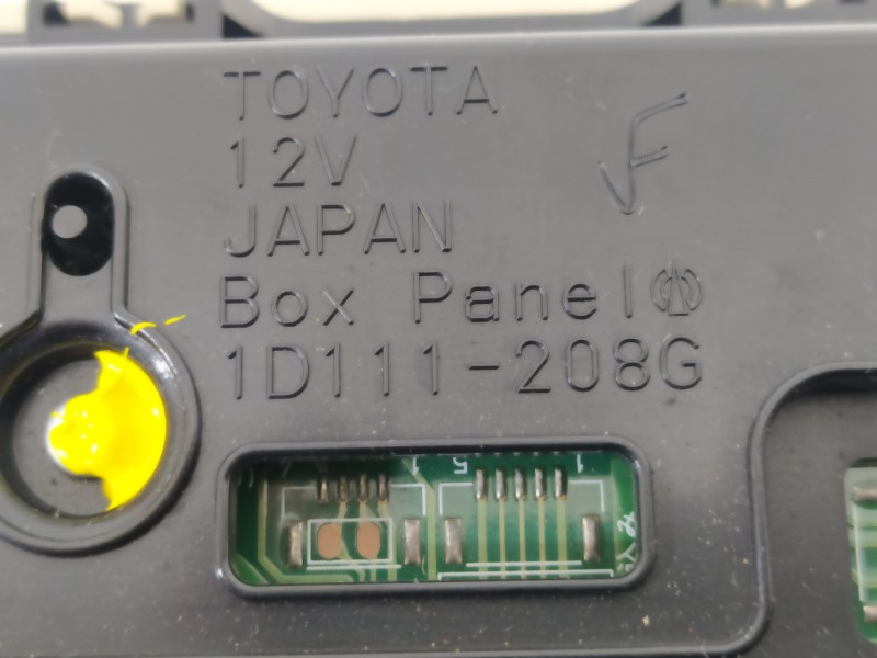 Recambio de luz interior para lexus nx 300h 4wd referencia OEM IAM 1D111208G  