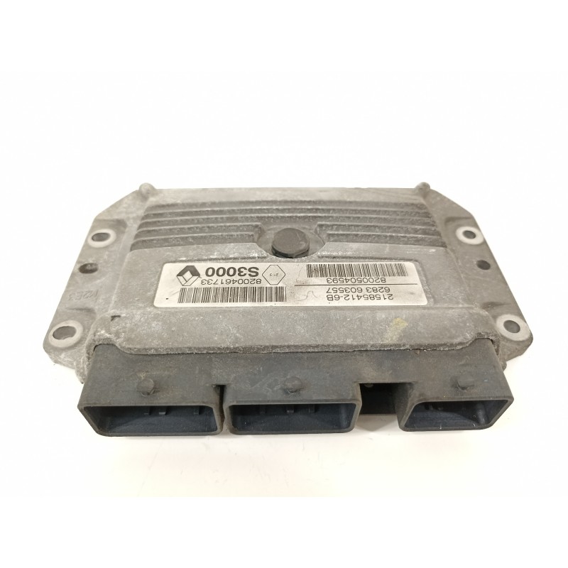 Recambio de centralita motor uce para renault clio iii emotion referencia OEM IAM 8200461733 8200504593 