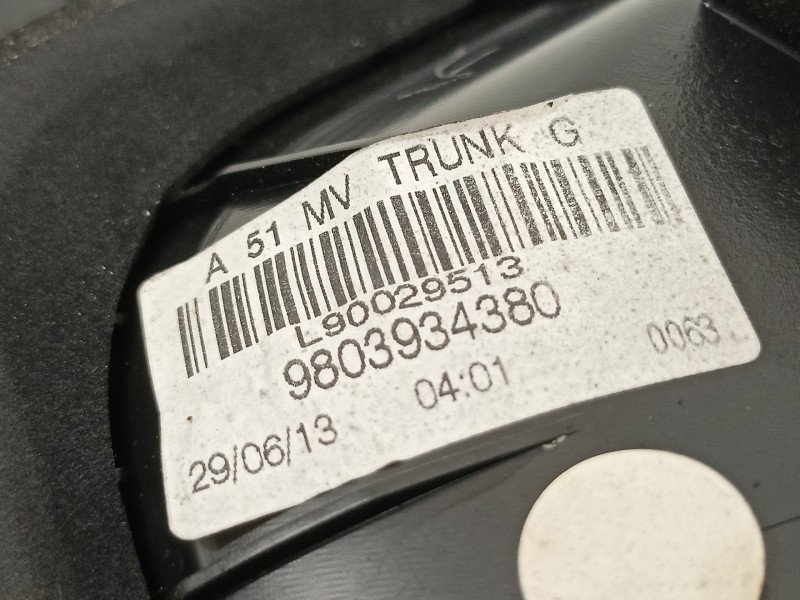 Recambio de piloto trasero izquierdo para citroën c3 attraction referencia OEM IAM 9803934380  